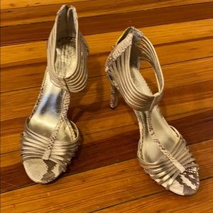 Size 8 gold and snakeskin open toes strappy pump